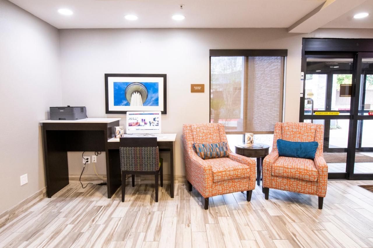 Comfort Inn & Suites Near Medical Center San Antonio Eksteriør billede